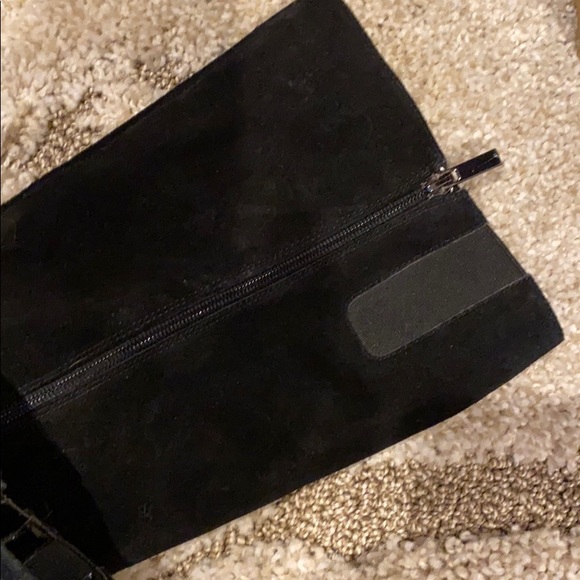 Anne Klein black suede boots - Picture 5 of 7